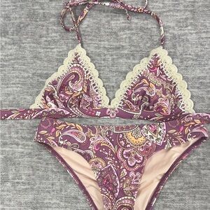 Cupshe Purple and Cream Paisley Bikini Set
